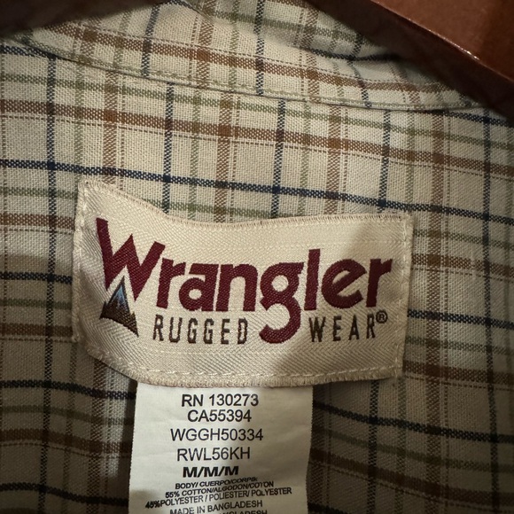 Wrangler Rugged Wear Button Down - Picture 3 of 4